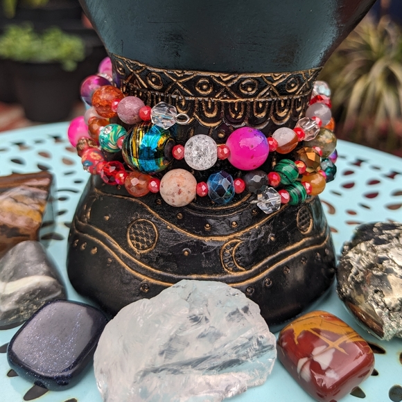 Jasper Agate Crystals Beaded Bracelet Handmade Festival Colorful Rainbow Quartz - Picture 10 of 13